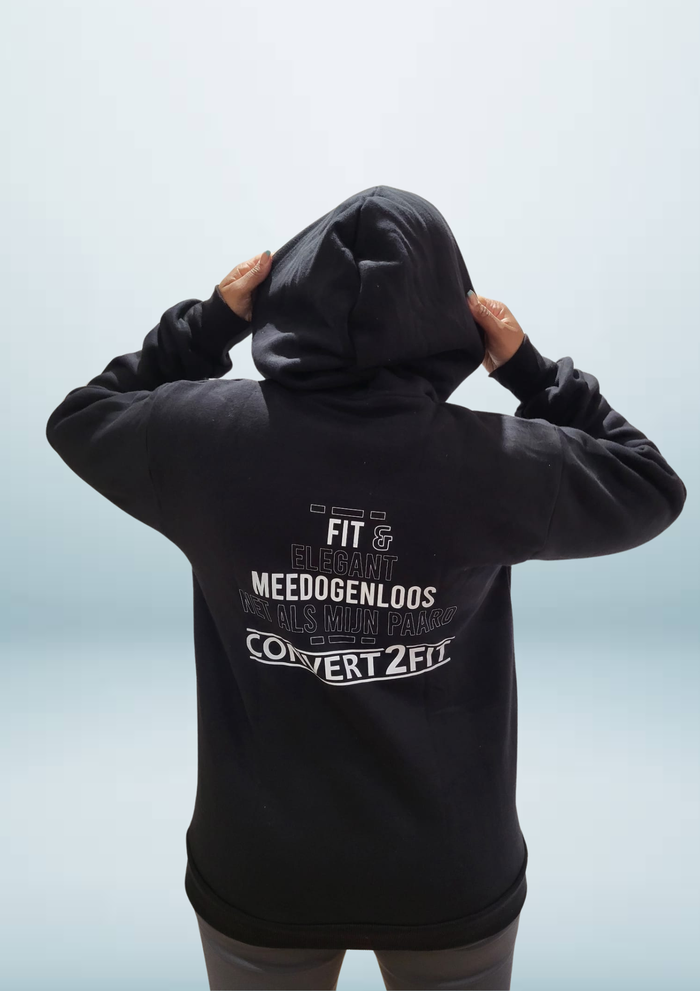Fit & Elegant Amazone Hoodie Zwart – Warme, Stijlvolle Hoodie voor Ruiters